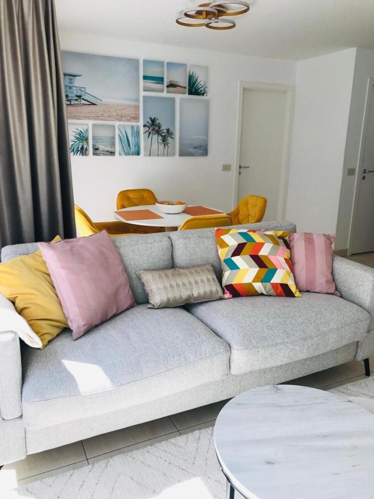 Urbanstay Suites - Beachfront Apartment In Knokke Exterior foto